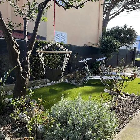 Piccola Oasi - Rifugio E Relax * Diano Marina